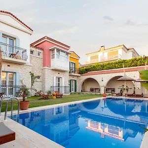 Otel Lika, Alaçatı