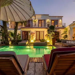 Oda ve Kahvaltı 777 Adults Only, Alaçatı